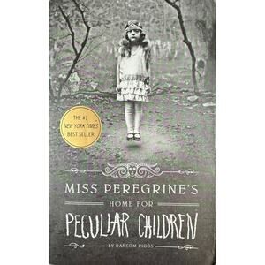 Miss Peregrine's Home for Peculiar Children by Ransom Riggs (Paperback)